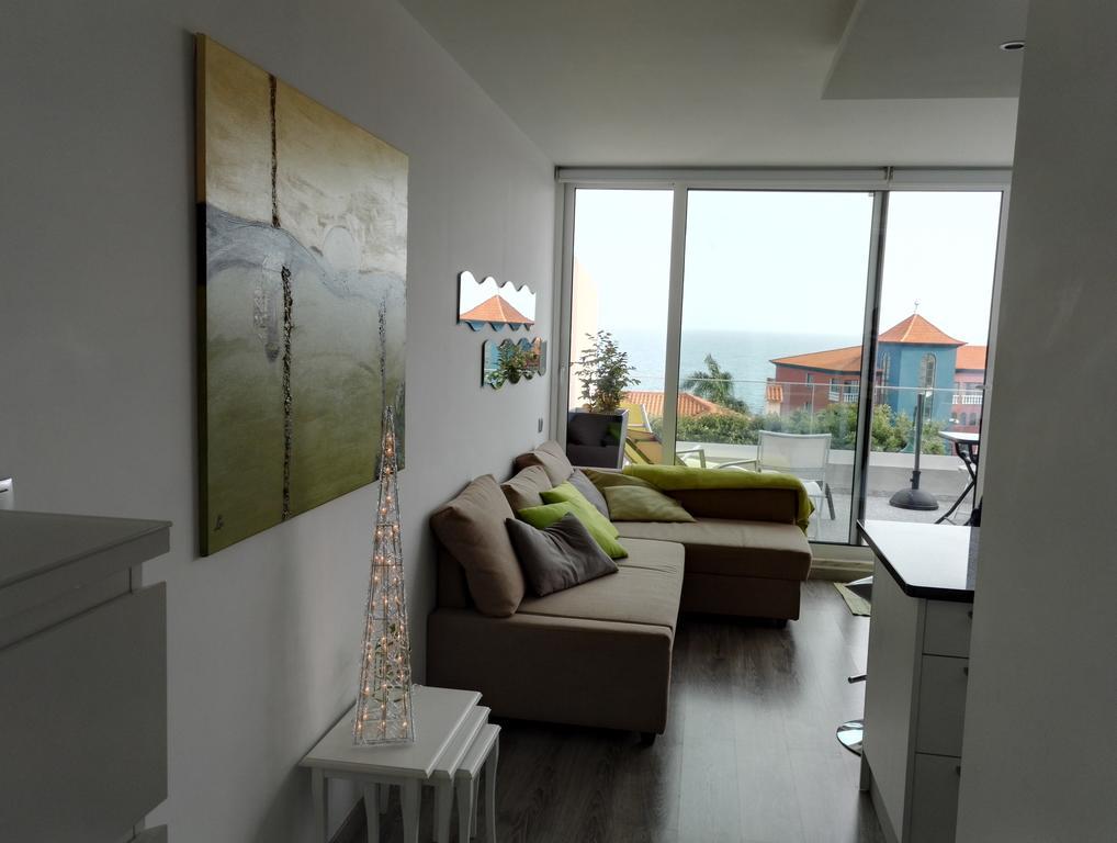 Ventur Balcony Apartment Canico  Room photo